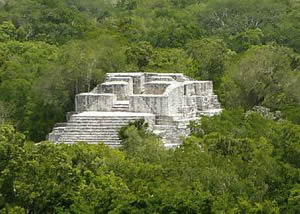 Estructura 7. Calakmul.