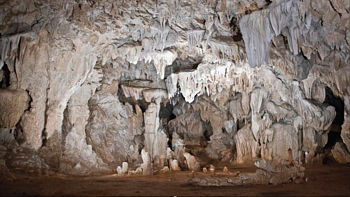 Cueva de Mucbilha en Alta Verapaz, Guatemala