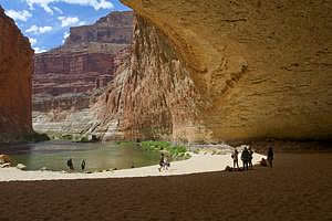 Caverna Redwall en el Gran Cañón.