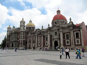 Antiguo edificio de la Basílica y Exconvento de las Capuchinas.