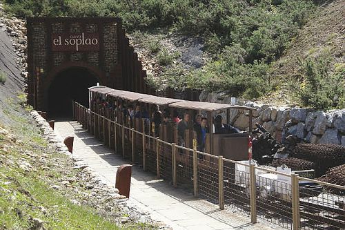 El Soplao. Entrada a la cueva