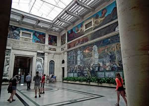 Mural de Diego Rivera en el Instituto de Artes