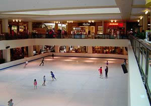 Lloyd Center Mall