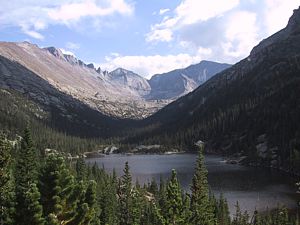 Paisaje montañoso en Colorado. Vivir en el lejano Oeste.