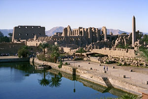 Gran templo de Karnak, dedicado a Amón. Egipto