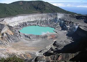 Cráter y laguna del volcán Poas, Costa Rica