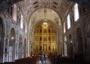 Interior del Templo de Santo Domingo.