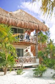 El Dorado Maroma, Un resort frente al mar