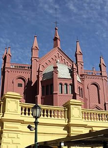 Centro Cultural Recoleta.