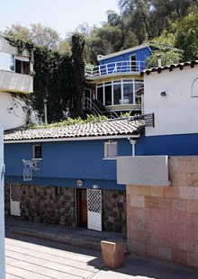 La Chascona.- Residencia del poeta Pablo Neruda.