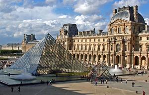 El Museo de Louvre.