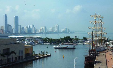 Cartagena. Muelle de los Pegasos.