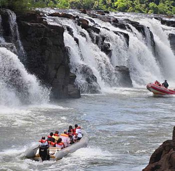 Paseos náuticos. Cataratas del Iguazú.