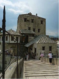 El puente viejo, hoy reconstruido. Mostar.