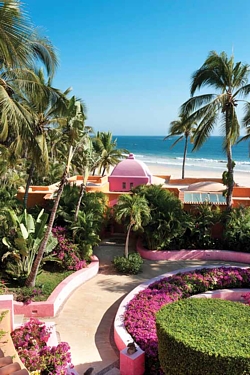 Casa del Domo. Hotel Las Alamandas.