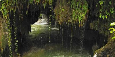 Puente de Dios y río Escanela.