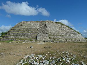 Kinich Kakmó en Itzamná.