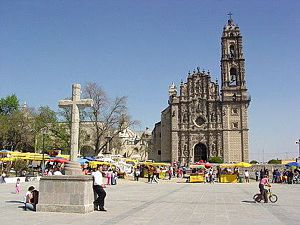 Tepotzotlán.- Templo de San Francisco Javier.