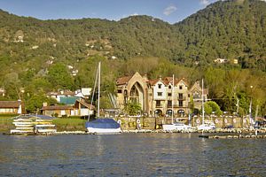 Embarcadero en Valle de Bravo.