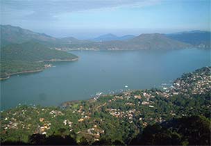 Panorámica de Valle de Bravo.