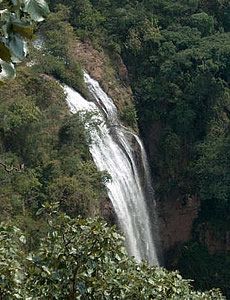 Tecolotlán.- Cascada Santa Rosa.