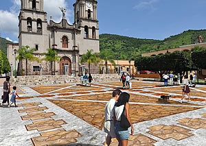 Ejutla. Plaza principal.