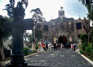 Parroquia y Ex-Convento. San Andrés Mixquic.