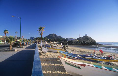 Malecón y playa de San Felipe.