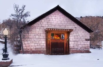 Stone Church Lodge.