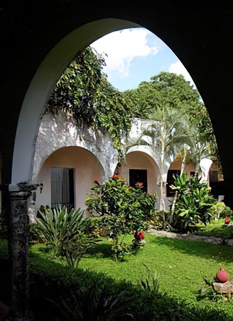 Hacienda Blanca Flor.- Jardínes.