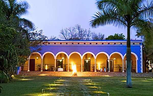 Hacienda Santa Rosa.- Fachada. Haciendas Henequeneras de Yucatán