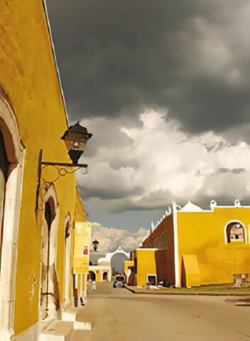 Calle Colonial. Izamal.