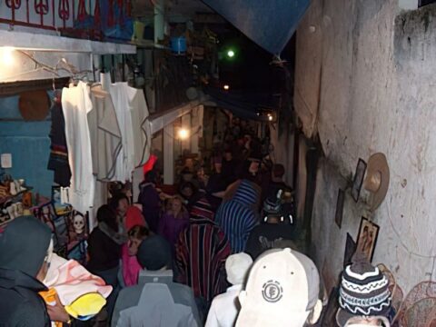 Calle de Janitzio en el Día de Muertos.